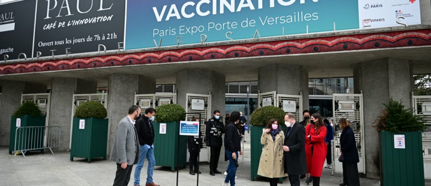 Moins de 50 ans : quels risques avec les "vaccins"