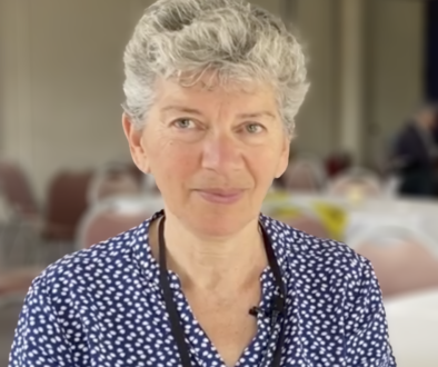 Hélène Banoun, Pharmacienne